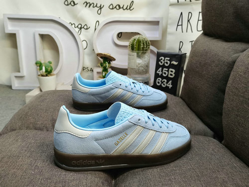 634D Adidas Gazelle Indoor JI2717 casual, wear-resistant, lightweight, low top board shoes. This Adi