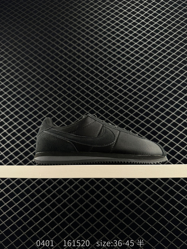The pure and persistent spirit of the Nike Classic Cortez, a classic Forrest Gump casual running sho