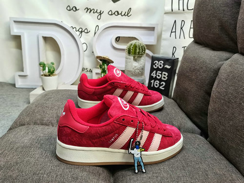 162DAdidas Campus 00s HO3477 incorporates elements of Tokyo hip-hop culture, creating the Tokyo Ener