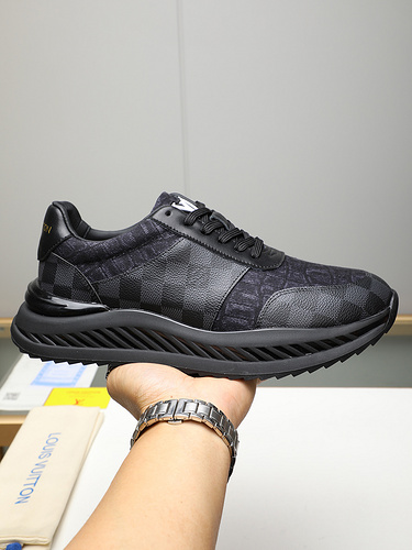LV * Men's Code: 0326B60 Size: 38-44 (45 customized)