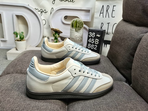 862DAdidas SAMBA OG JH7299's classic Originals in recent years are made of genuine suede leather, fe