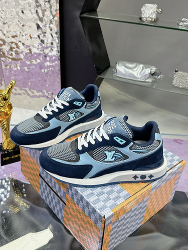 LV * Men's Code: 0323D20 Size: Men 39-45 (45 customized)
