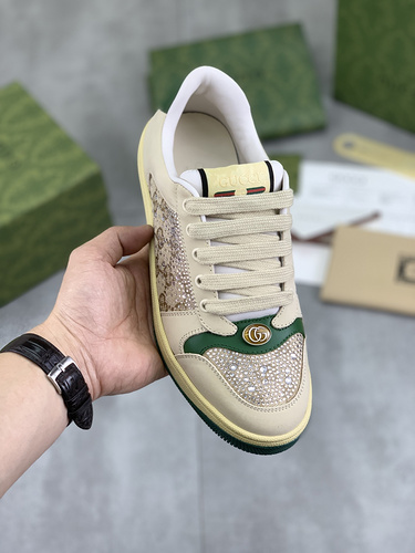 Gucci Couple Style Code: 0328C20 Size: Women's 35-40, Men's 38-45