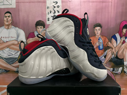 White, deep blue, red 40-47