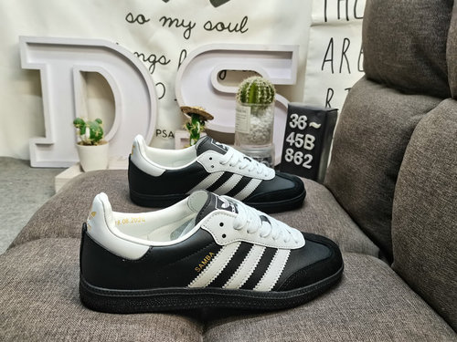 The classic Originals of 862DAdidas SAMBA OG W in recent years are made of genuine suede leather, wi