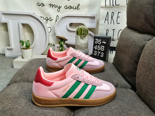 373D Adidas Gazelle Indoor JI2713 casual, durable, lightweight, low top board shoes. This Adidas spo