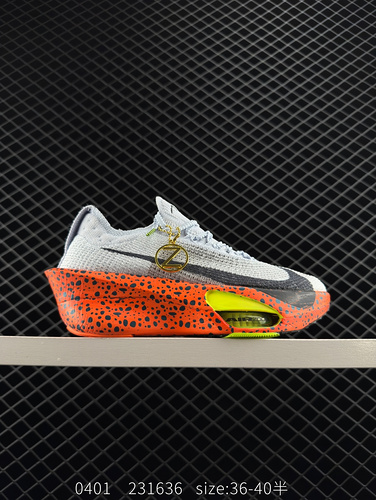 1. Nike/Nike men's and women's shoes are made in half size with the original last paper version data