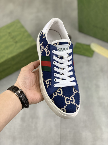 Gucci * Men's Edition Code: 0328B40 Size: 38-44