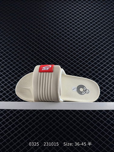 Nike/Nike Men's and Women's Shoe Genuine Half Size System, featuring an ultra light one-time foam Re