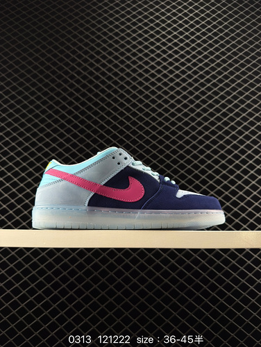 [Authentic] Nike Sb Dunk Low Pro sneakers retro board shoes. Featuring a soft leather upper that is 