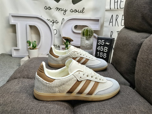 158DAdidas SAMBA OG JI31's classic Originals in recent years are made of genuine suede leather, feat