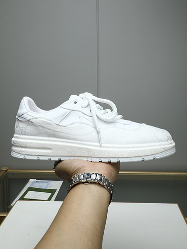 Gucci * Men's Edition Code: 0326C40 Size: 38-44