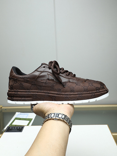 Gucci * Men's Edition Code: 0326C40 Size: 38-44