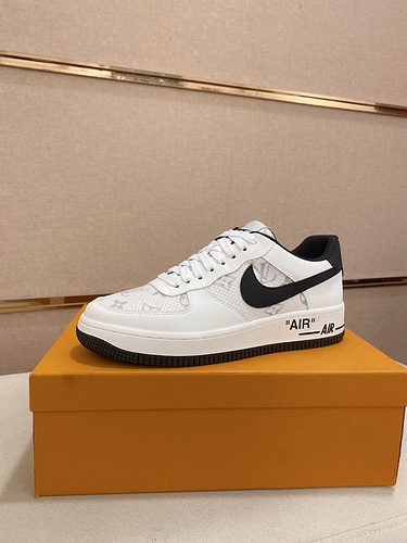 LV * Men's Code: 0407B50 Size: 38-44