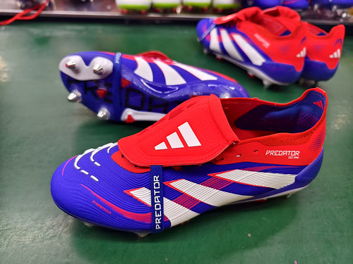 Arrival 39-45) Adidas Falcon 25th generation fully knitted flip up SG football shoes PREDATOR ACCURA
