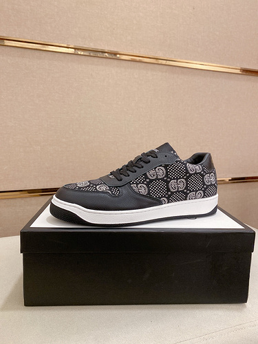 Gucci * Men's Style Code: 0407B30 Size: 38-44 (Customizable 45, non refundable)