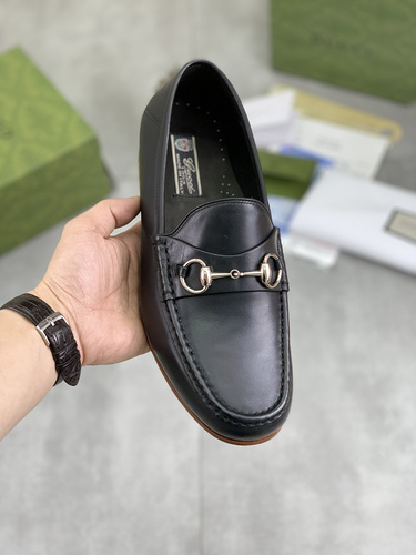 Gucci * Men's Edition Code: 0413C00 Size: 38-44