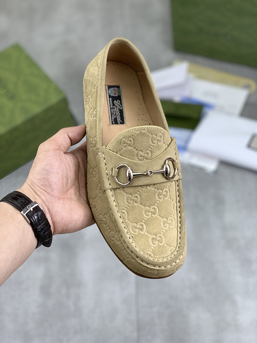 Gucci * Men's Edition Code: 0413C00 Size: 38-44