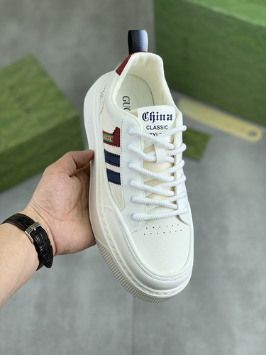 Gucci * Men's Style Code: 0413B50 Size: 39-44