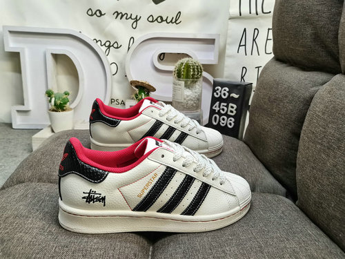 096D Adidas Three Leaf Clover Originals Superstar BZ2528 Shell Head Classic Versatile Casual Sports 
