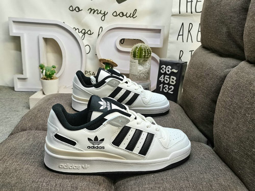 132D Adidas Forum Low CL low top versatile trendy casual sports board shoes. Based on the appearance