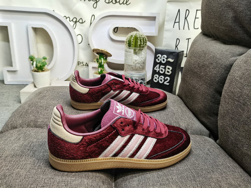 862DAdidas SAMBA OG JP5330's classic Originals in recent years are made of genuine suede leather, fe