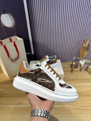McQueen * couple code: 0514C40 Size: Female 34-41, Male 38-46 (Female size 34) 40.41, men's size 38.