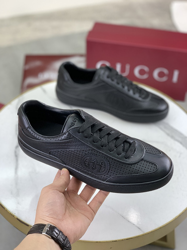 Guqi * Couple Style Code: 0507C20 Size: Female 35-42 (Female 41.42, Customized) Male 39-46 (46, Cust