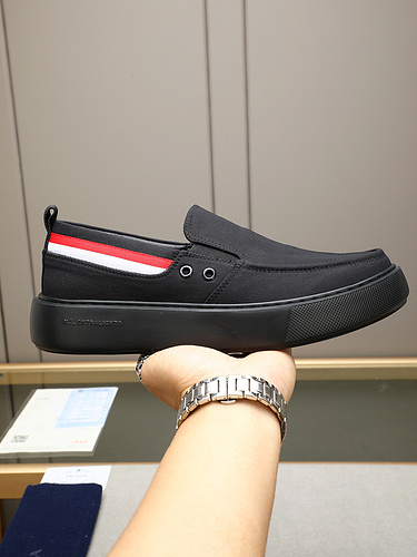 Prada * Men's Edition Code: 0509B50 Size: 38-44 (45 Customized)