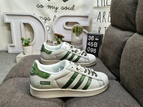 098D Adidas Three Leaf Clover Originals Superstar HS3068 Shell Head Classic Versatile Casual Sports 