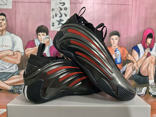Black and Red 40-46