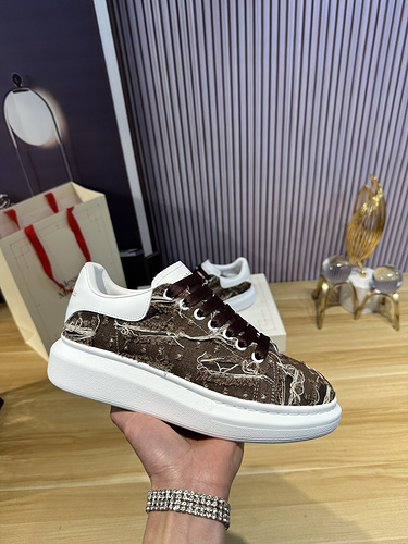 McQueen * couple code: 0514C40 Size: Female 34-41, Male 38-46 (Female size 34) 40.41, men's size 38.