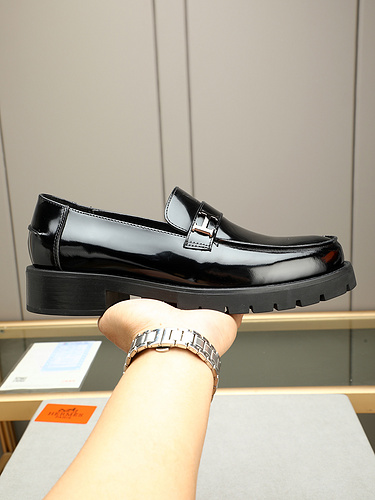 Hermes * Men's Edition Code: 0509B Size: 38-44 (45 customized)