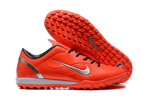 (Arrived) Nike Assassin 1st generation Da Luo exclusive grass nail MD sole football shoes Nike Air Z