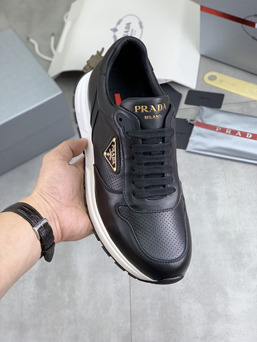 Prada * Men's Edition Code: 0507C20 Size: 38-45
