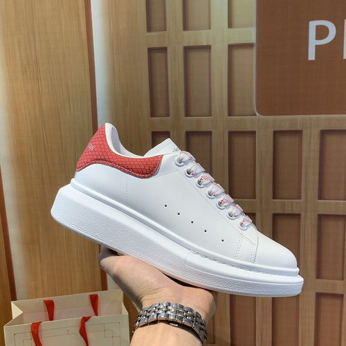 McQueen * couple code: 0514C40 Size: Female 34-41, Male 38-46 (Female size 34) 40.41, men's size 38.