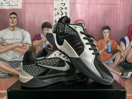 Black 40-46