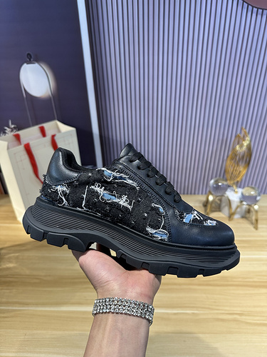 McQueen Couple Code: 0514C60 Size: Female 34-41, Male 38-46 (Female 34) 40.41, men's size 38.45.46 i