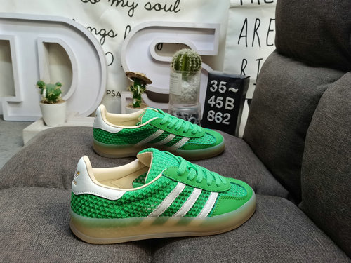 862D Adidas Gazelle Indoor JH5417 casual, wear-resistant, lightweight, low top board shoes. This Adi