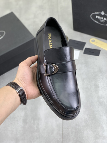 LV * Men's Code: 0507A90 Size: 38-44 (45 customized)