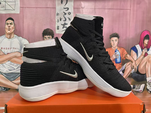 Black and White 40-46