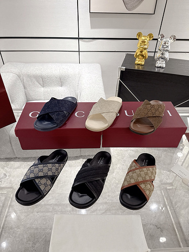 Guqi * Couple Style Code: 0514B60 Size: Female 35-41, Male 39-46 (Female 41, Male 45.46, customized 