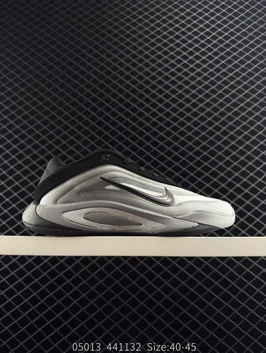Nike A&#x27; The owner of the comfortable and versatile anti slip and wear-resistant low top bas