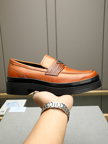 Prada * Men's Edition Code: 0509C00 Size: 38-44 (45 Customized)