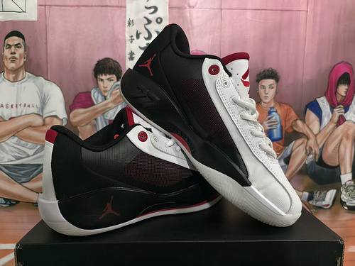 White Black Red 40-46