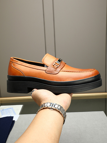 Prada * Men's Edition Code: 0509C00 Size: 38-44 (45 Customized)