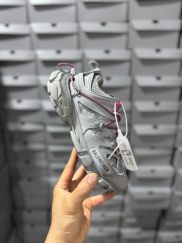 VG version Balenciaga Balenciaga 3.0 low top dad shoes Balenciaga 3.0 Track. 2 Open Sneaker Balencia