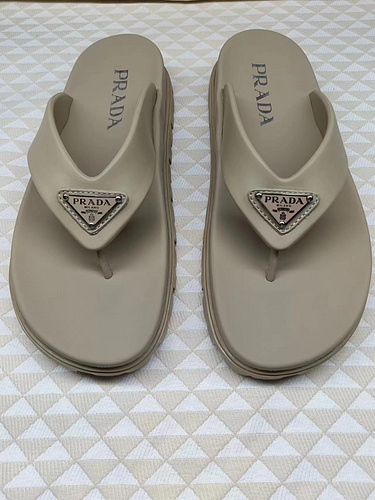 Prada * Women's Edition Code: 0514B60 Size: Women 35-41