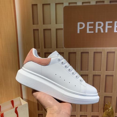 McQueen * couple code: 0514C40 Size: Female 34-41, Male 38-46 (Female size 34) 40.41, men's size 38.