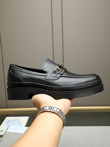 Prada * Men's Edition Code: 0509C00 Size: 38-44 (45 Customized)